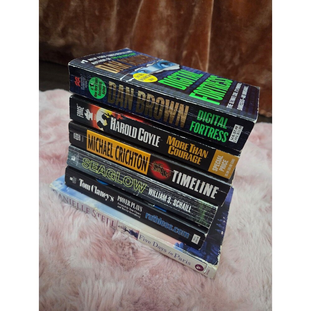 Random Collection of Books Danielle Steel, Tom Clancy etc...